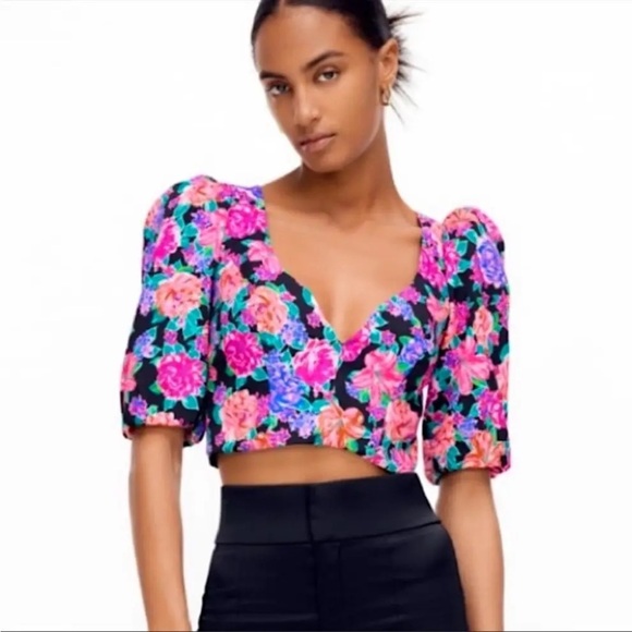 Zara Tops - NWOT - Zara Floral Print Puff Sleeve Crop Top Sweetheart Neckline - Size S
